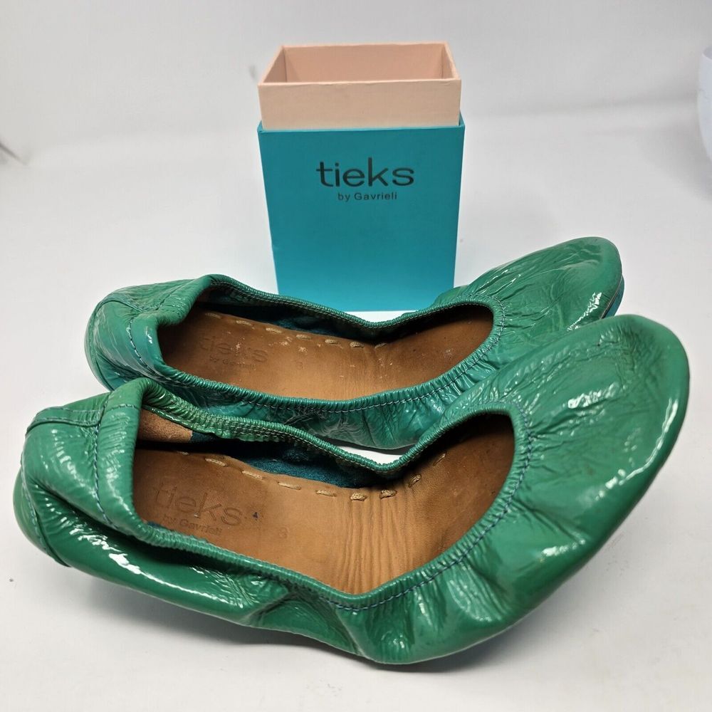 Tieks Women's 8 Blue Patent Leather Ballet Flats - Picture 1 of 4